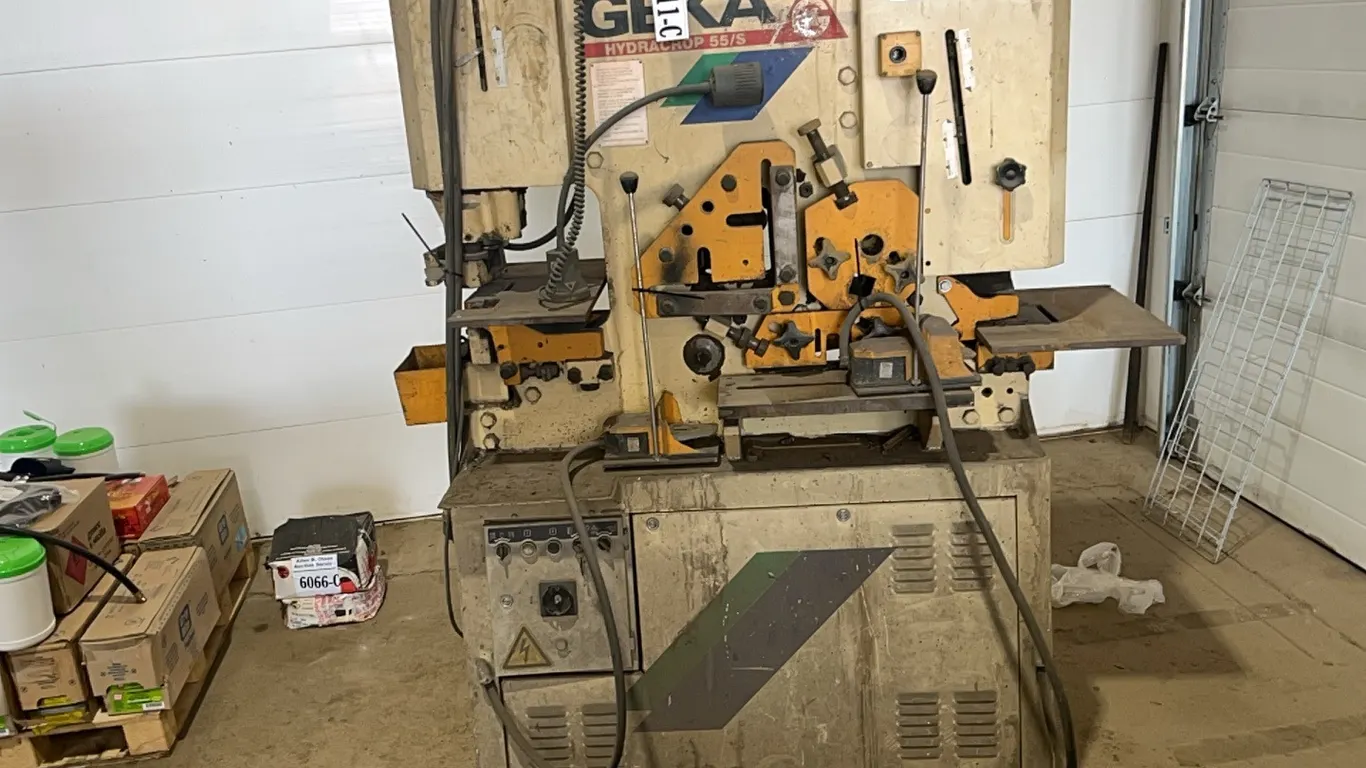 GEKA HYDRACROP 55/2 HYD IRON WORKER - s/n 14097