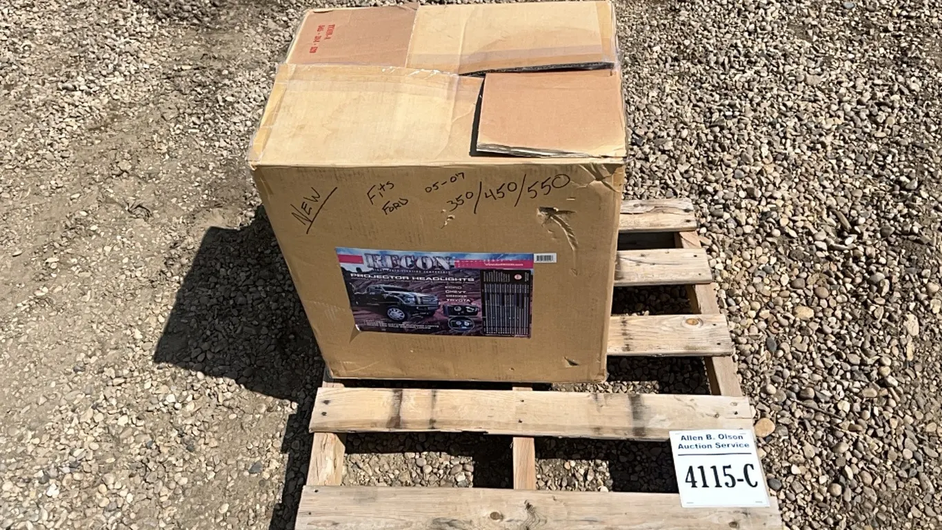 NEW/UNUSED RECON POJECTOR LIGHTS