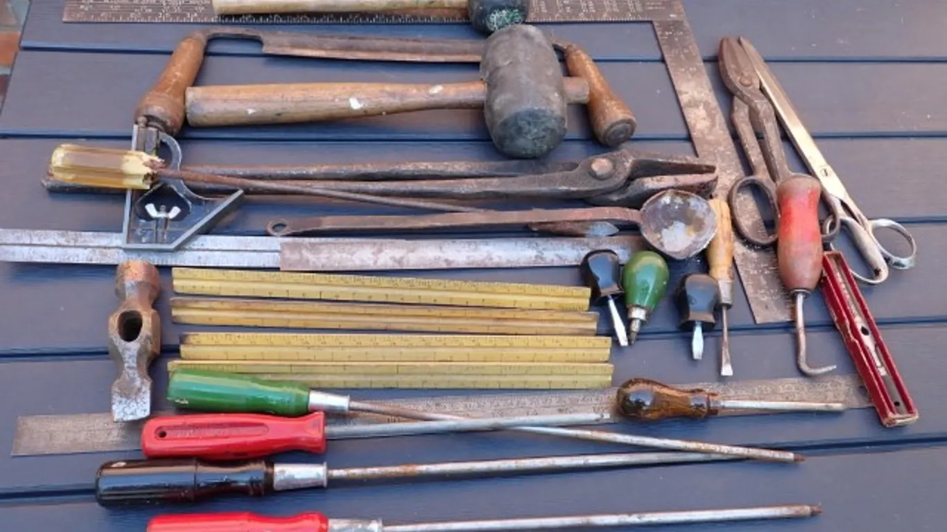 Hand Tools