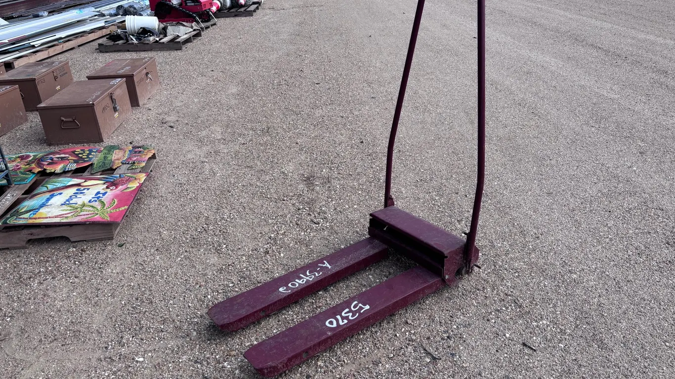 PALLET JACK