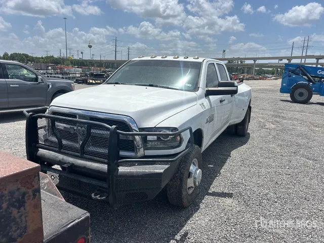 2018 Ram 3500 4x4 Crew Cab Pickup (Inoperable)