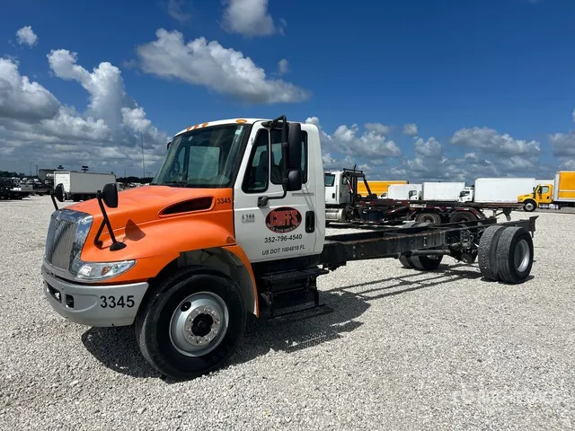 2004 International 4300 4x2 Cab and Chassis