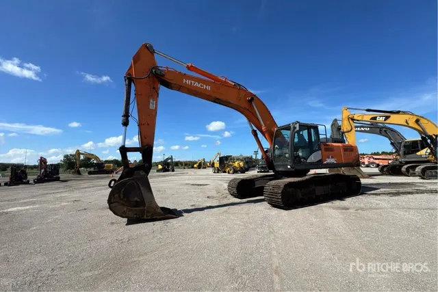 2017 Hitachi ZX350LC-6N Tracked Excavator