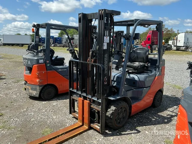 2023 Toyota 50-8FGCU25 4500 lb Pneumatic Tire Forklift