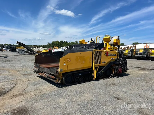 2018 Roadtec RP-195E Track Asphalt Paver