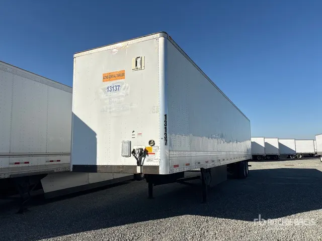 2018 Utility 53 ft x 102 in T/A Van Trailer