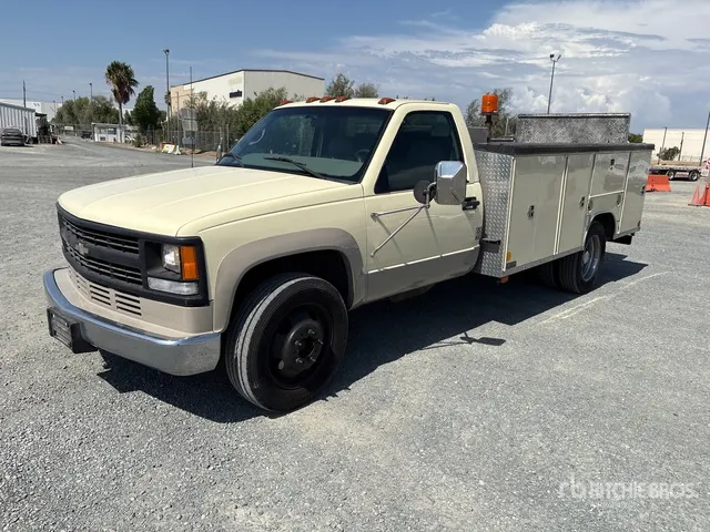 1999 Chevrolet C3500 4x2 Utility Truck