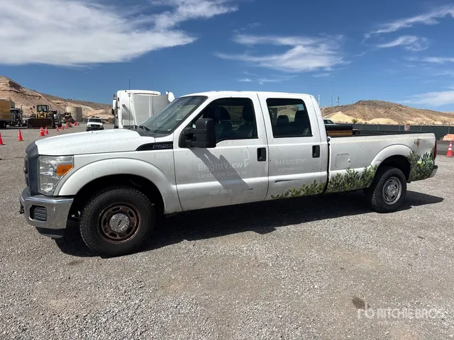 2016 Ford F-250 XL 4x2 Crew Cab Pickup
