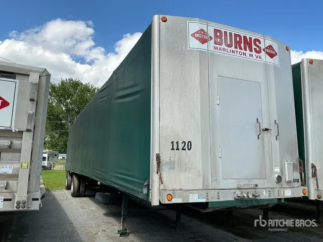 2011 Fontaine HARHF12W 48 ft T/A Flatbed Trailer