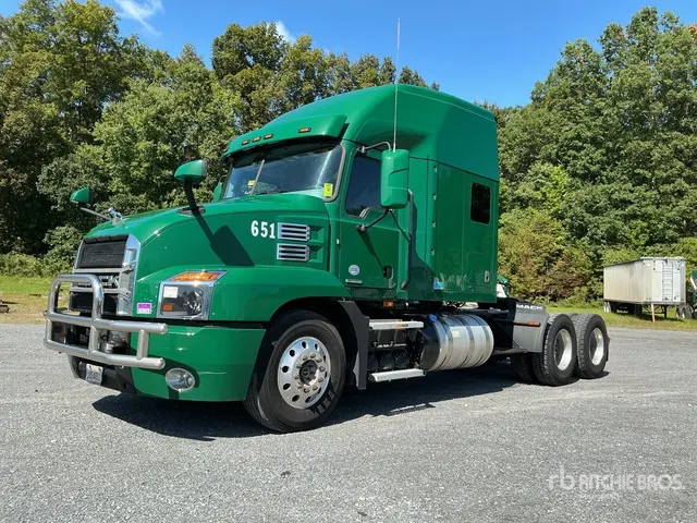 2020 Mack Anthem AN64T 6x4 T/A Sleeper Truck Tractor
