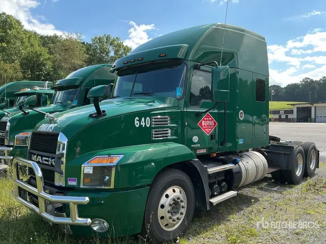 2020 Mack Anthem AN64T T/A Sleeper Truck Tractor