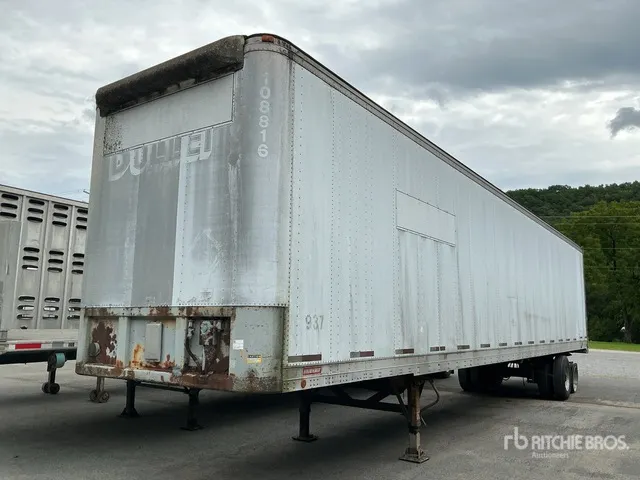 1989 Fruehauf 48 ft Van Trailer