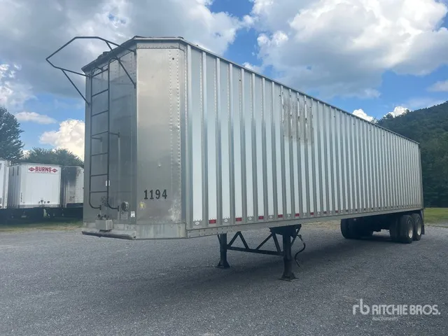 2016 Pitts CV45 45 ft x 96 in T/A Chip Trailer