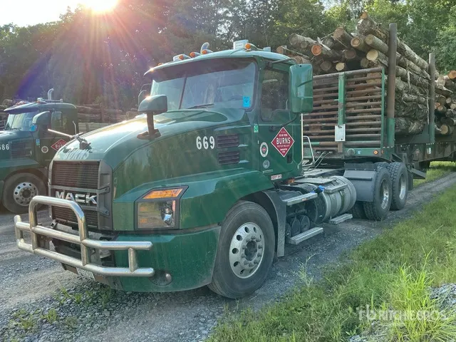 2022 Mack Anthem AN64T T/A Day Cab Truck Tractor