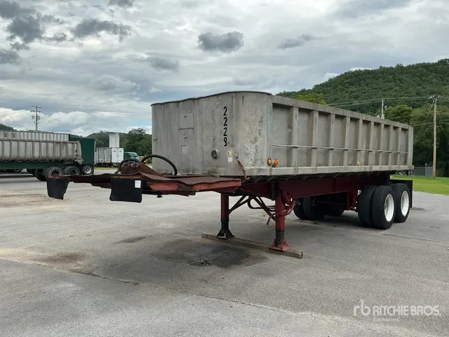 1960 Fruehauf End Dump Trailer
