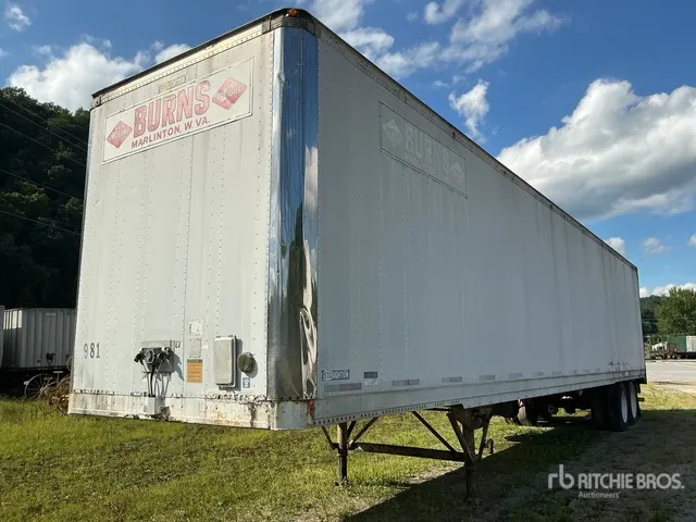 1996 Stoughton AVW485T 48 ft T/A Van Trailer