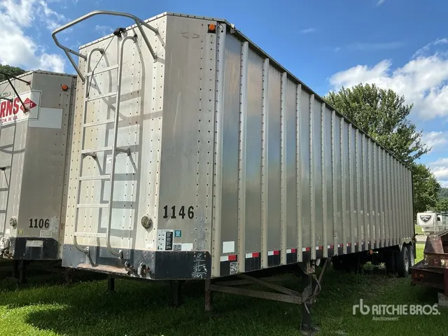 2012 Innovative SDS-45 45 ft T/A Chip Trailer