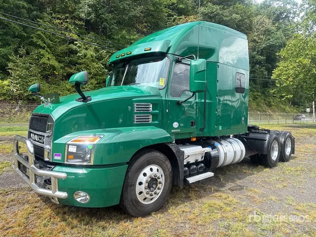 2020 Mack Anthem AN64T 6x4 T/A Sleeper Truck Tractor