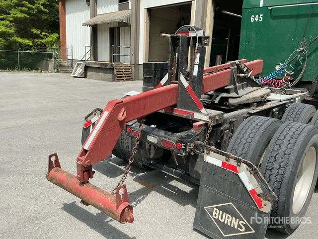 1998 Walker Industries WW-20 Fifth Wheel Wrecker Attachment