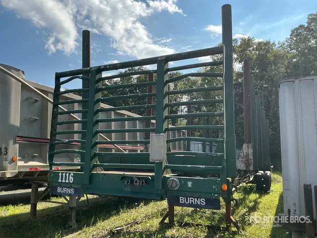 2009 Mclendon FT45L 45 ft T/A Log Trailer