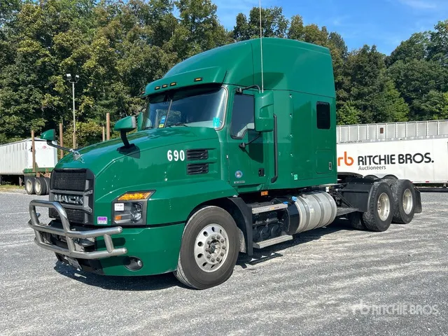 2024 Mack Anthem AN64T 6x4 T/A Sleeper Truck Tractor