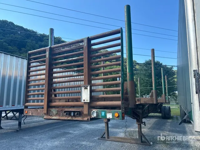 2015 Mclendon FT45L 45 ft T/A Logging Log Trailer (Inoperable)