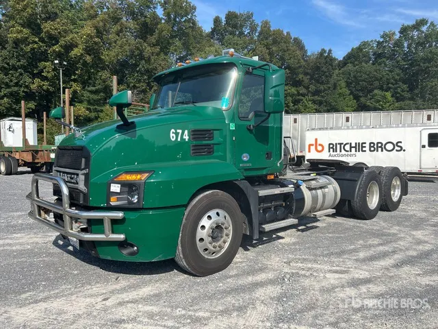 2022 Mack Anthem AN64T 6x4 T/A Day Cab Truck Tractor