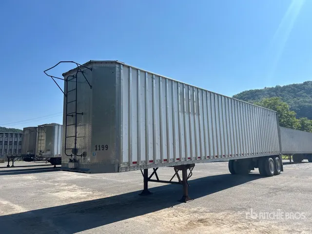 2016 Pitts CV45 45 ft x 96 in T/A Chip Trailer