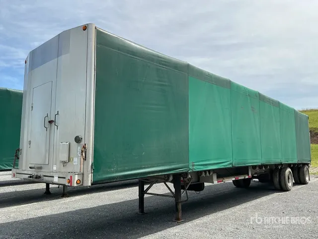 2018 MAC TNAR48AA 48 ft T/A Spread Axle Curtain Side Trailer