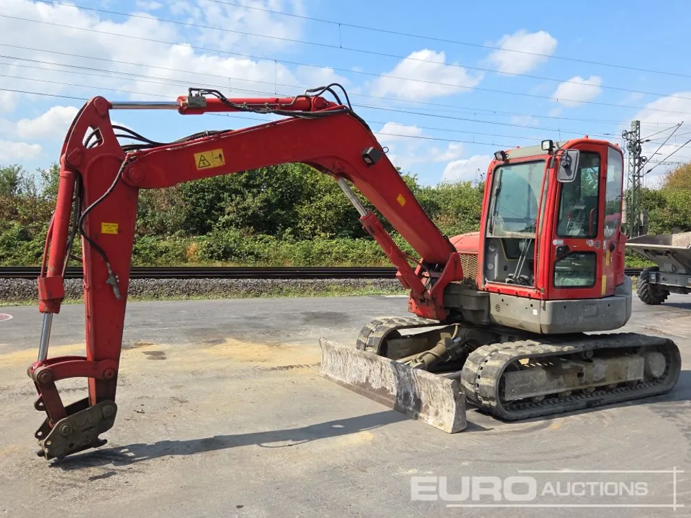 2017 Volvo ECR88D
