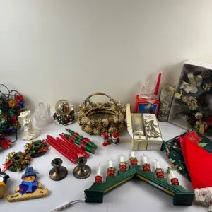 Christmas Candles & Decor