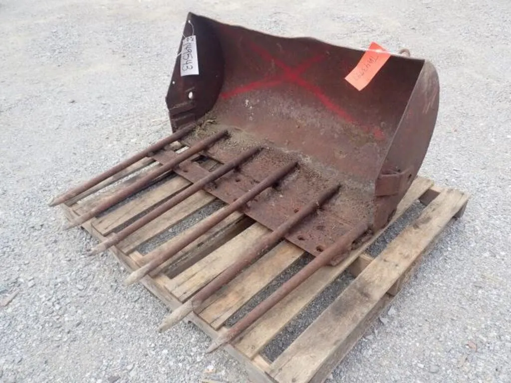 40 In. Manure Bucket