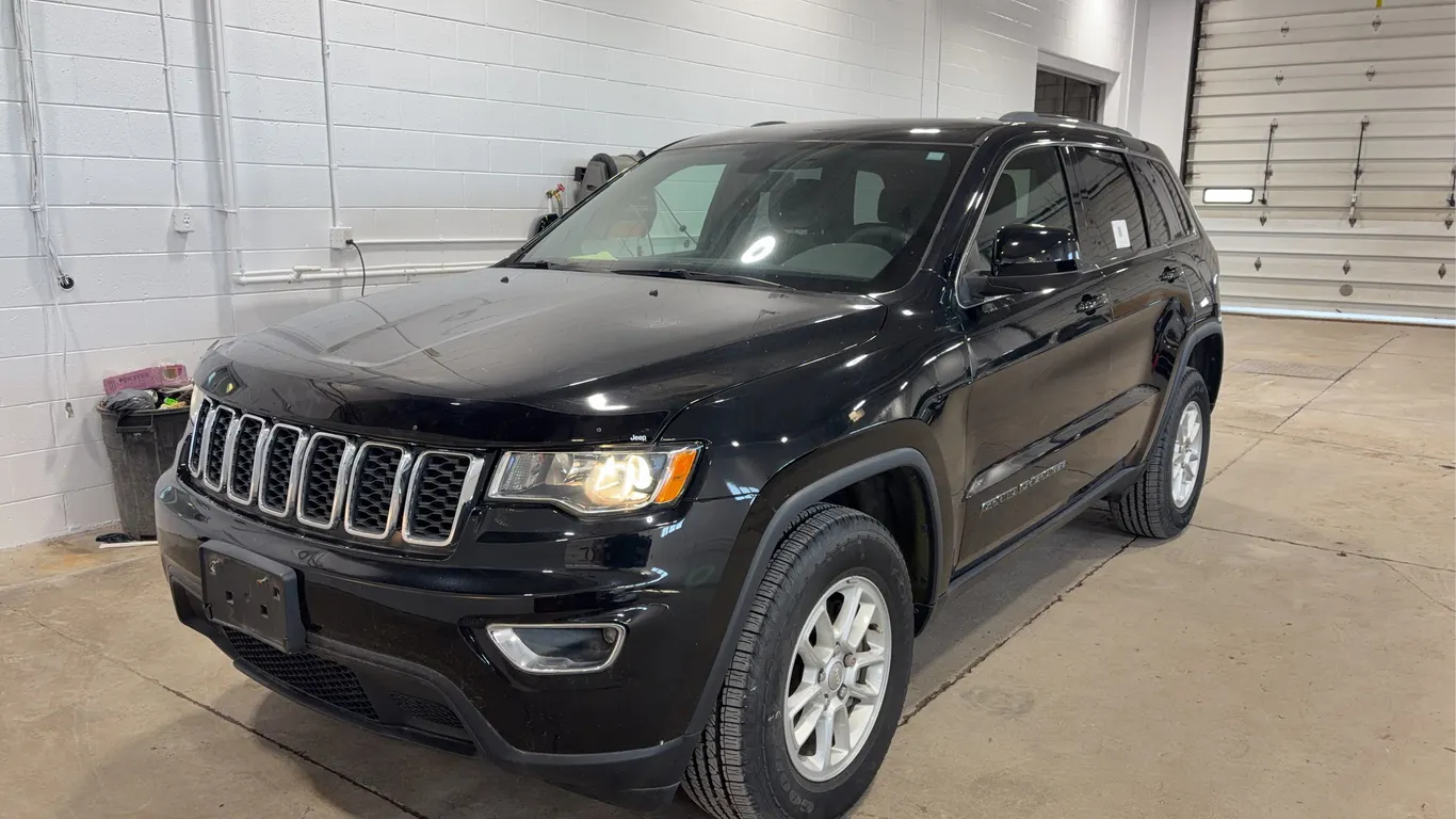 Non-Operable 2020 Jeep Grand Cherokee 4x4 Laredo 4dr SUV