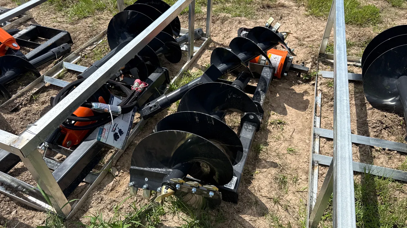 UNUSED 2026 WOLVERINE ADB-13-1218R AUGER DRIVE AND BITS