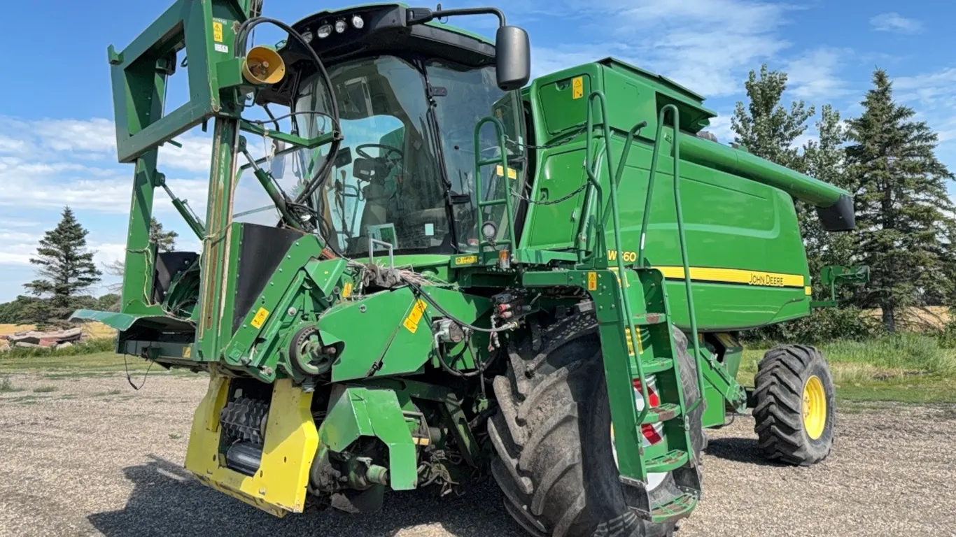 2012 John Deere W660 double cut hemp combine