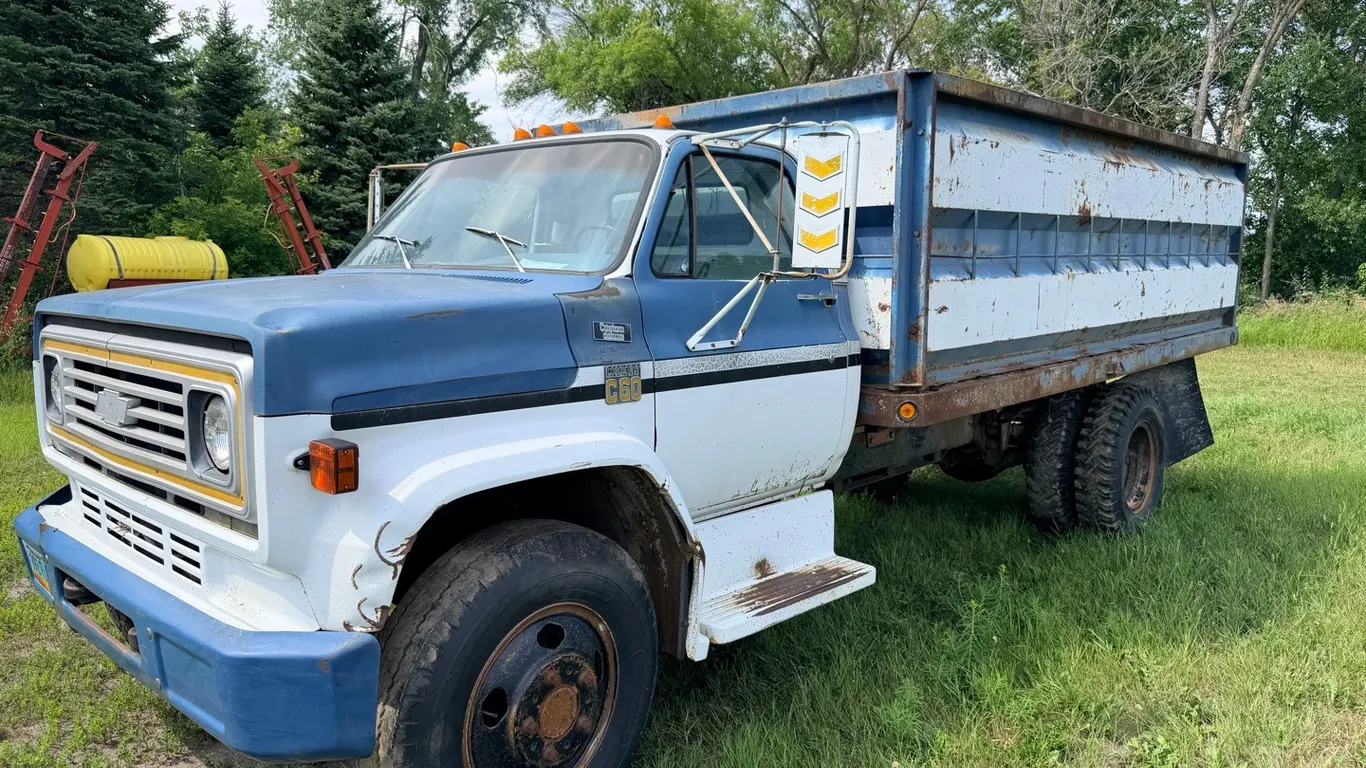 1977 Chevrolet C60 single axle (Non-Running, Ran When Parked)