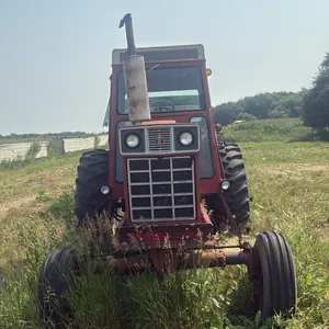 OFFSITE - 966 international tractor