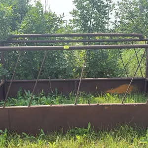 OFFSITE - Bale feeder