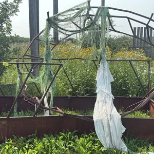 OFFSITE - Bale feeders broken