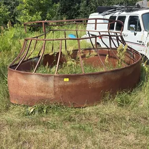 OFFSITE - Bale feeder