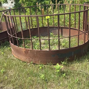 OFFSITE - Bale feeder