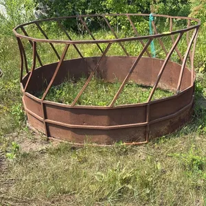 OFFSITE - Bale feeder