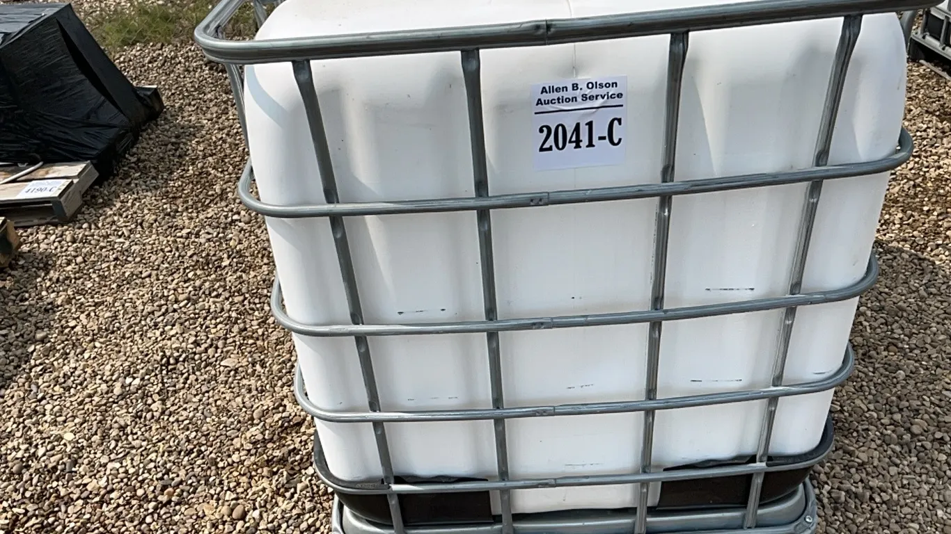 1000 LTR TOTE IN METAL CAGE
