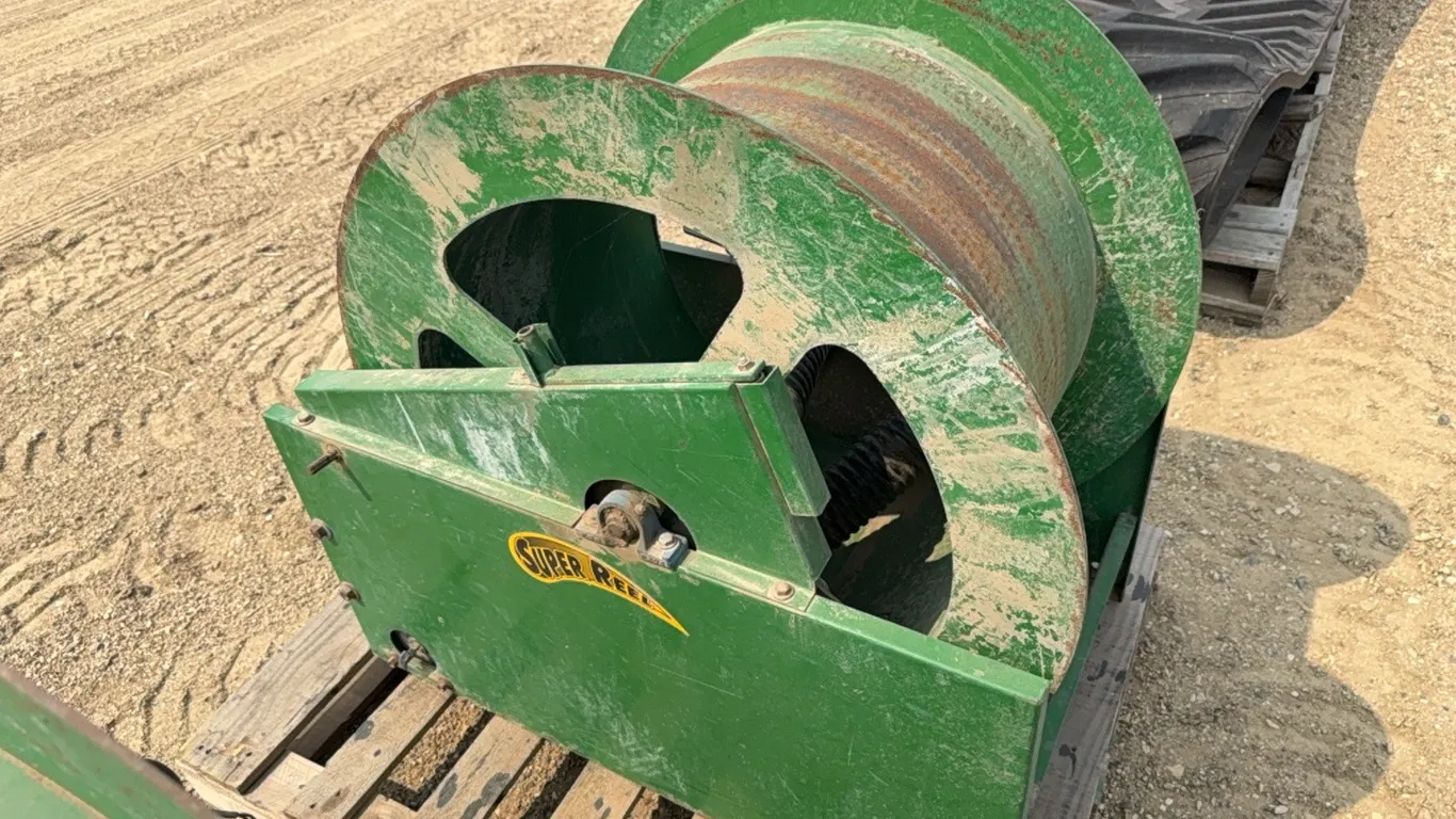 ID 4364 3" Hose Reel w/electric drive