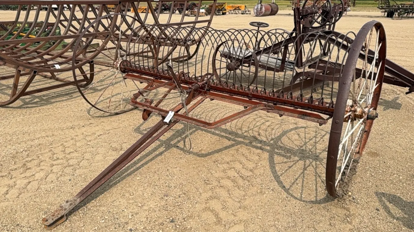 ID 4403 Antique Rake