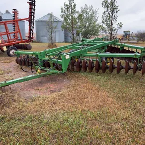 John Deere H325C Disc
