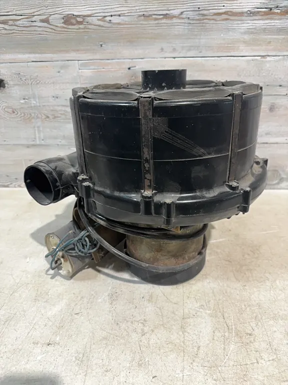 Dust collector fan