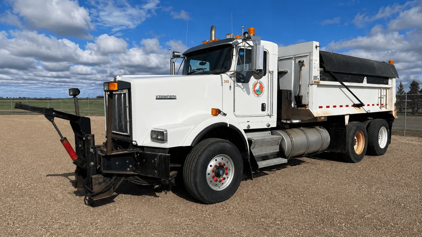 2012 Kenworth T800 T/A Plow Truck w/ 12' Monroe Snow Blade