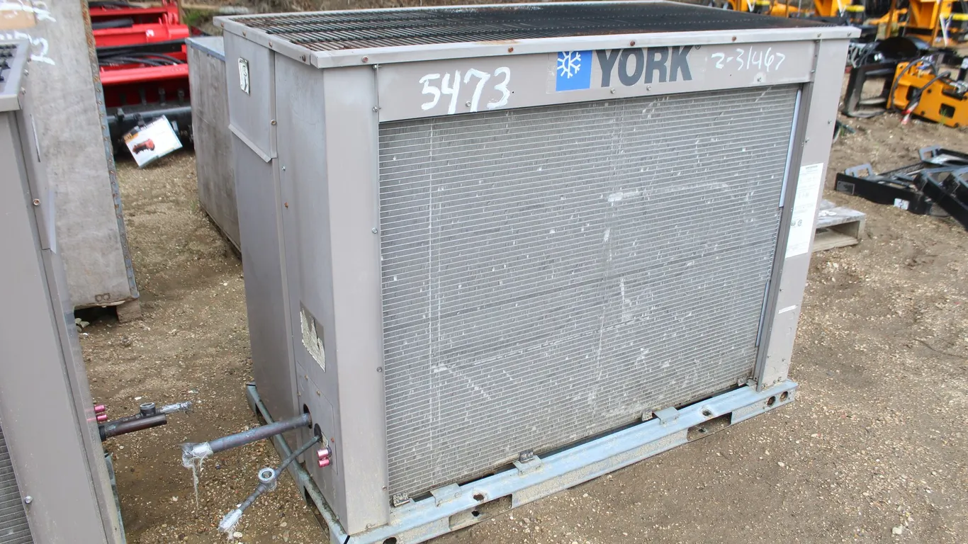 10 TON YORK A/C CONDENSER OUTSIDE UNIT