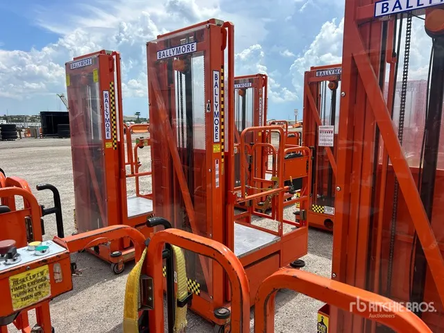 2015 Ballymore PS-140H Vertical Mast Lift